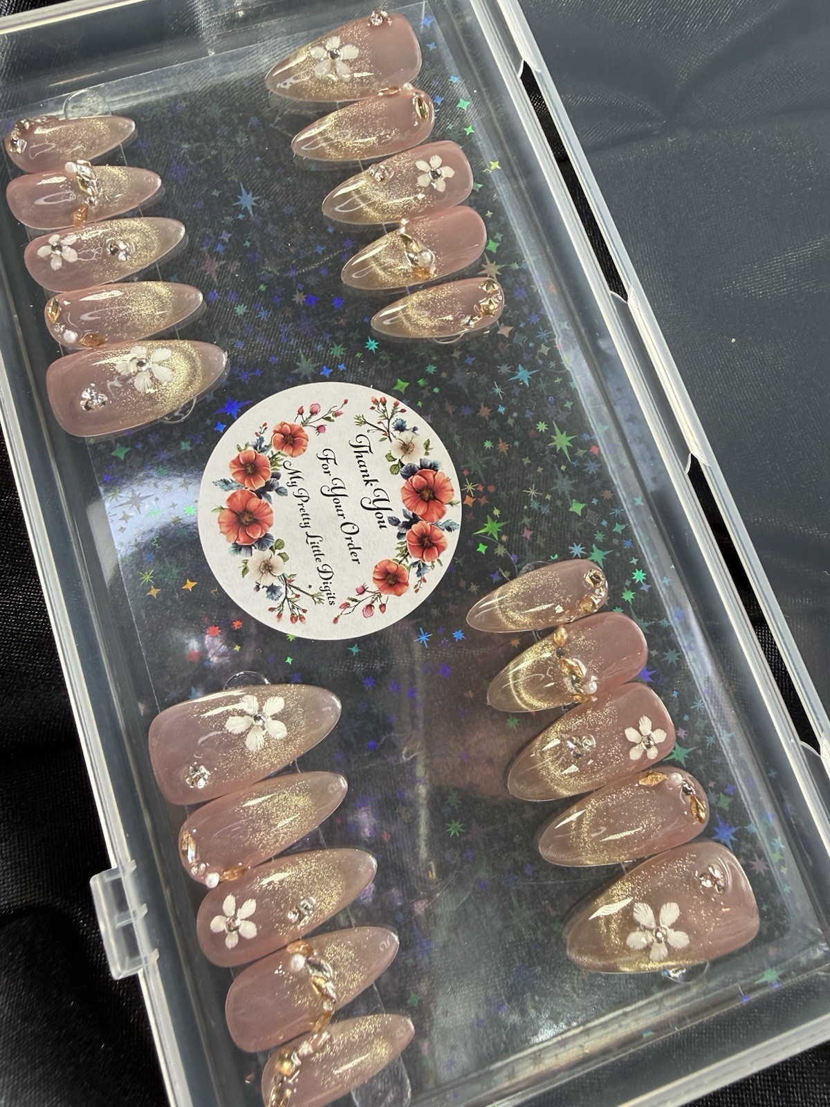 Handmade Press on nails, Magnetic Gold W/Flowers & Gems~Includes Free Gifts💝