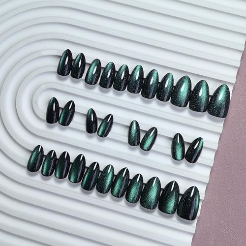 Press On Nails Short – Emerald Green to Black Press On cateye emerald green
