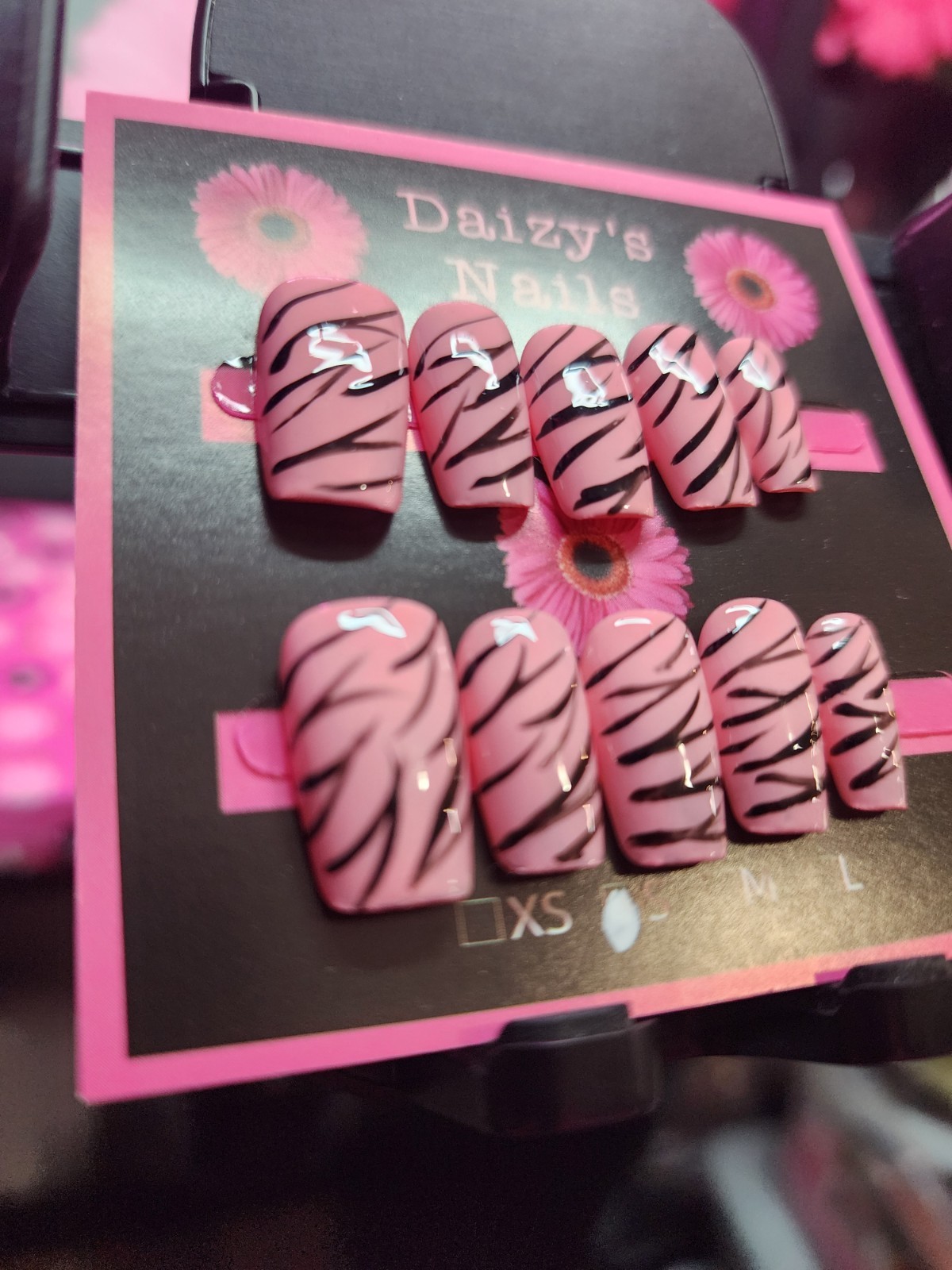 Small Size Black Pink Zebra Press-on Nail Set Handmade Squoval 2.0 Cm Length