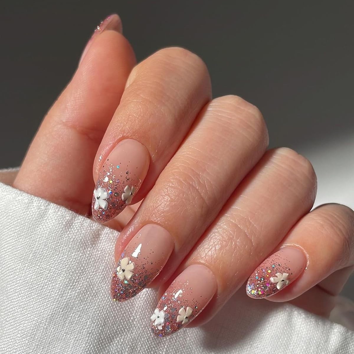 24 Pcs Pink Press on Nails Short Almond Nail Tips,Flower Acrylic Nail Kit Gli…