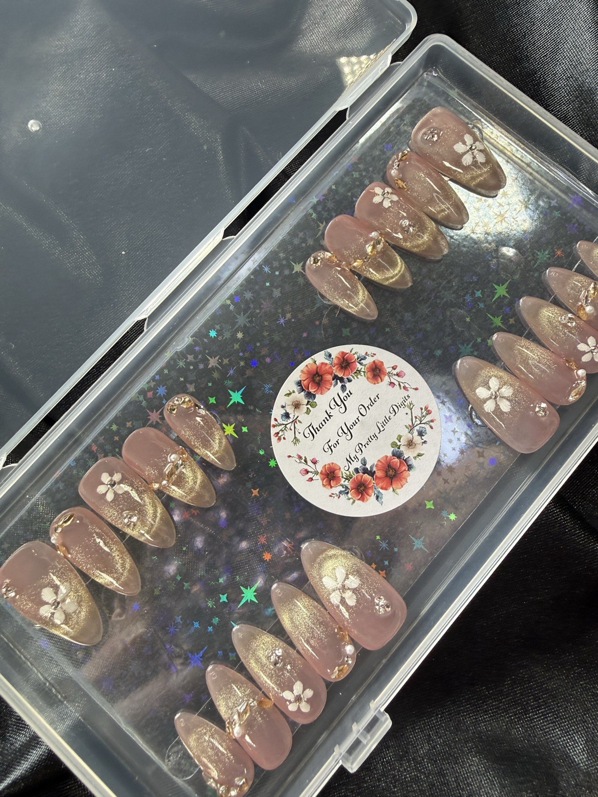 Handmade Press on nails, Magnetic Gold W/Flowers & Gems~Includes Free Gifts💝