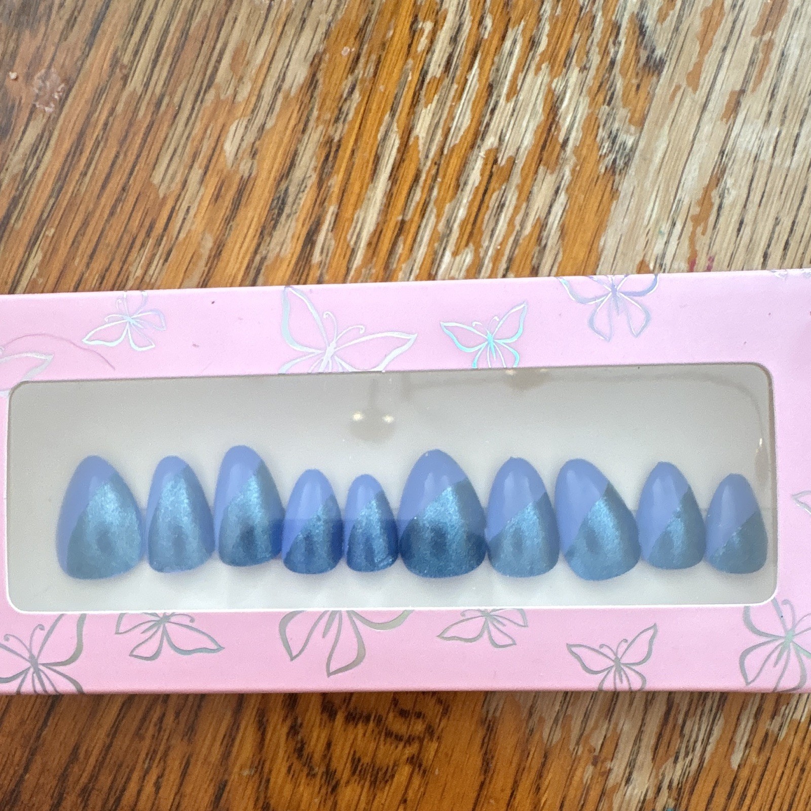 Blue Shimmer Ombre Pre-Designed Full Cover Almond Press-On Nails short