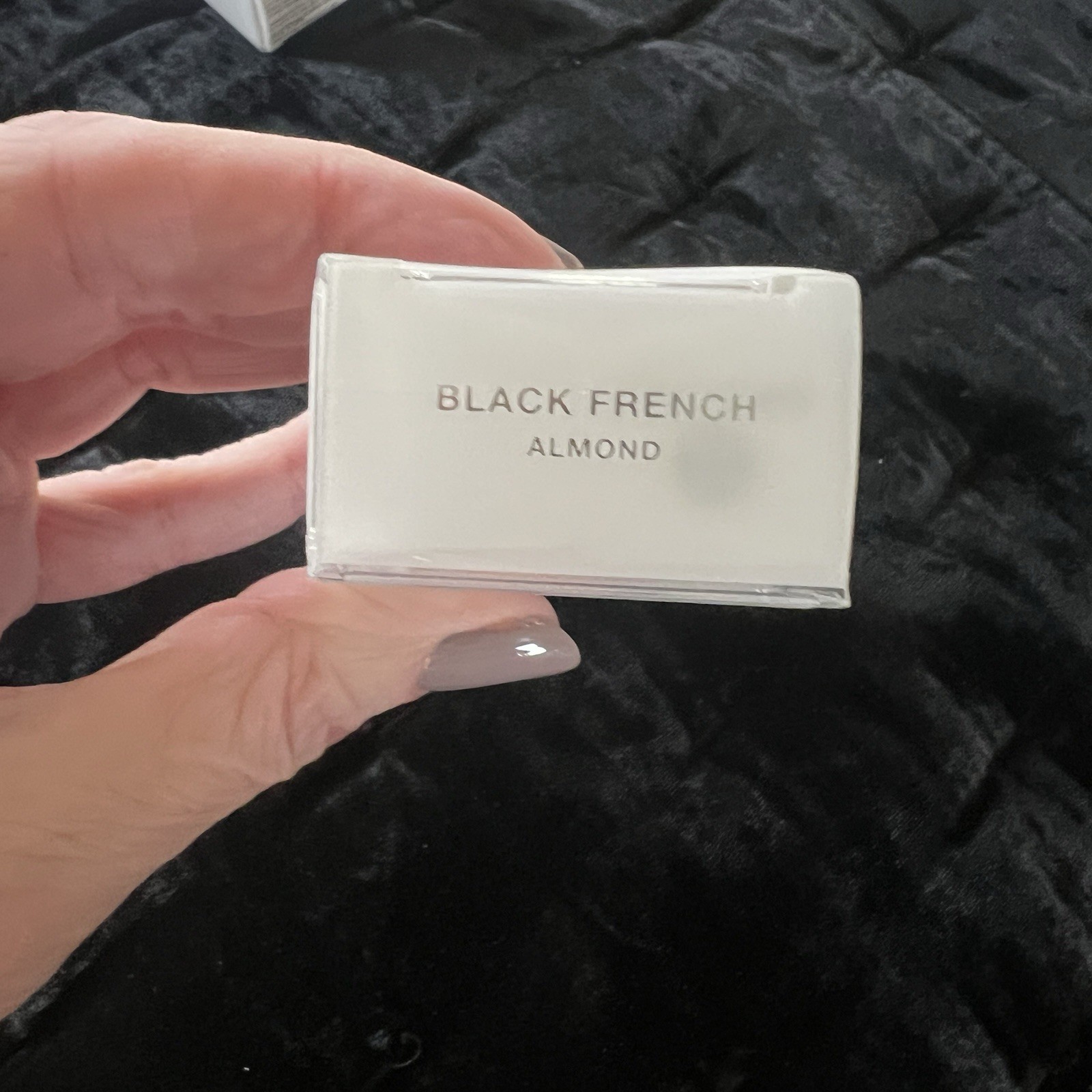 💅 Static Nails Black French Almond Reusable Pop-On Manicure New In Box