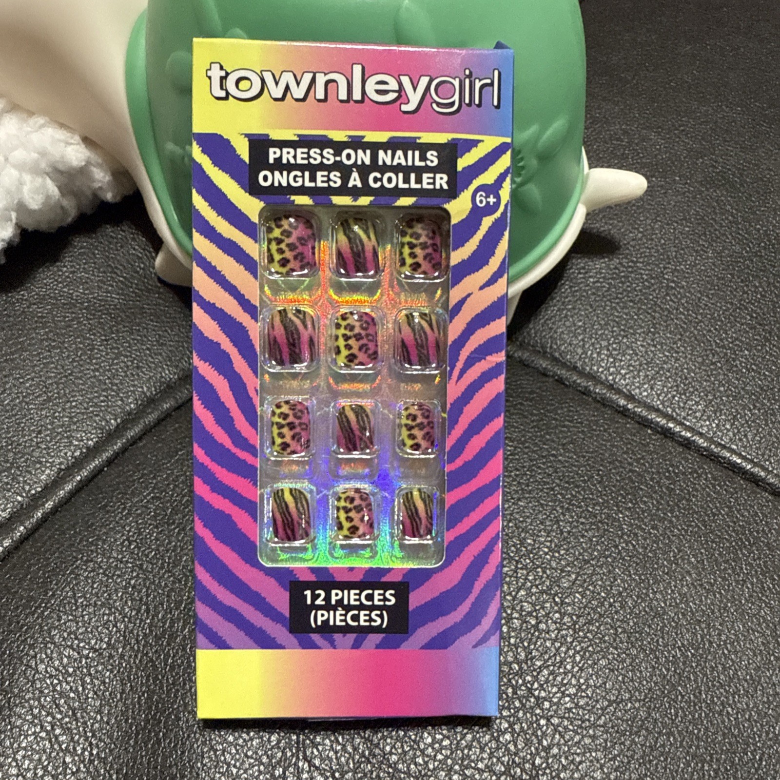 Colorful Leopard Set Of 12 Press-On Nails By Townley Girls Ages 6+ NEW – SEALED