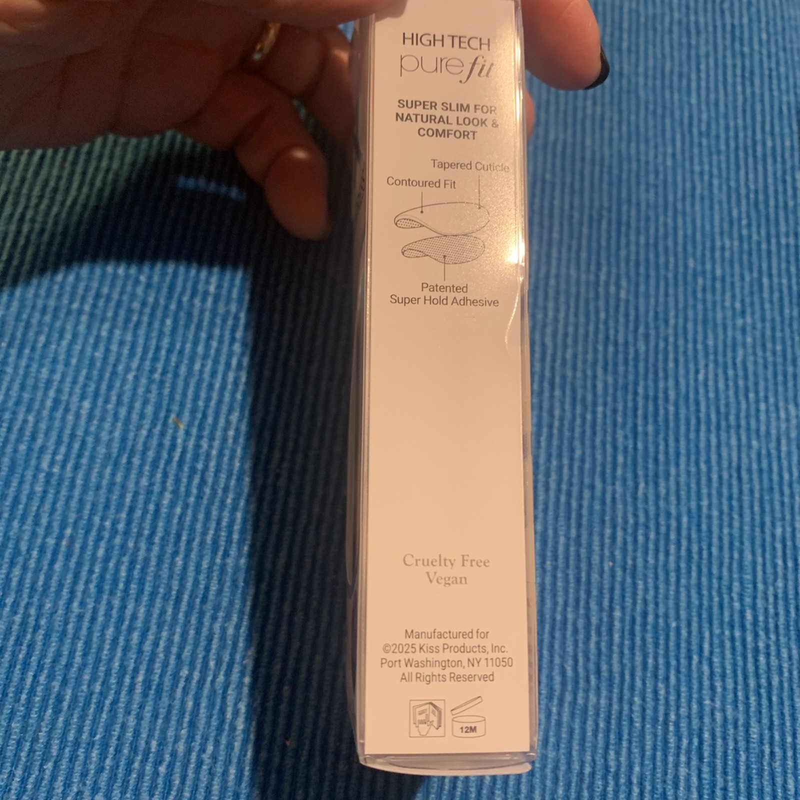 Color FX By imPRESS Press on Nails Rebel White- Short Glitter No Glue Mani