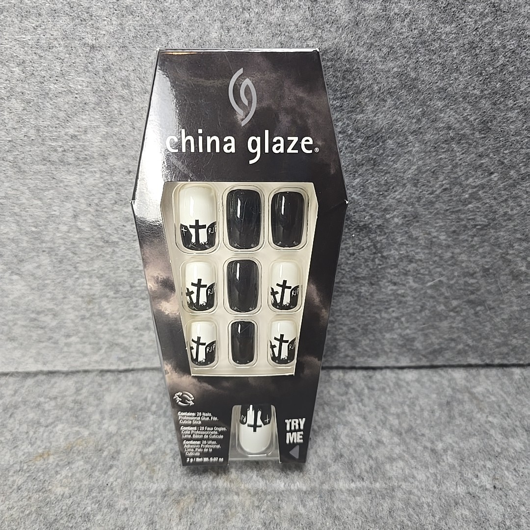 NIB China Glaze HAUNTED HILL Nails 28 ct