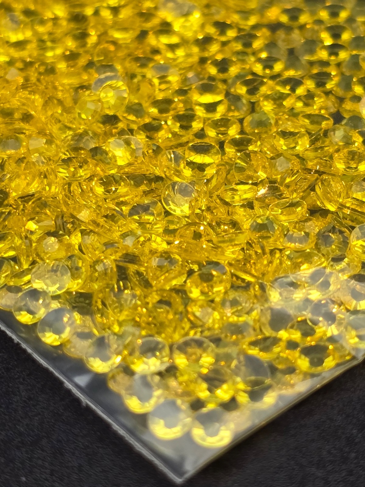 2000 x Resin 4mm Flat Back Rhinestones Phone Nail Shoe Art Craft Gems SS16 DIY