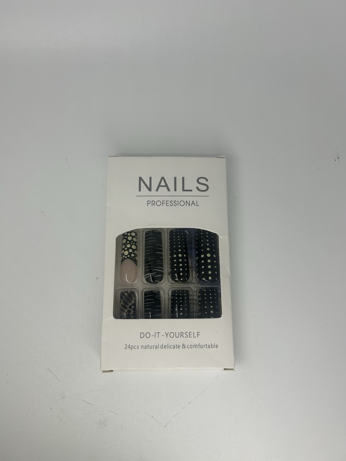 24pcs Punk Rock Transparent Marble Crocodile Print White Polka Dot Press-On Nail