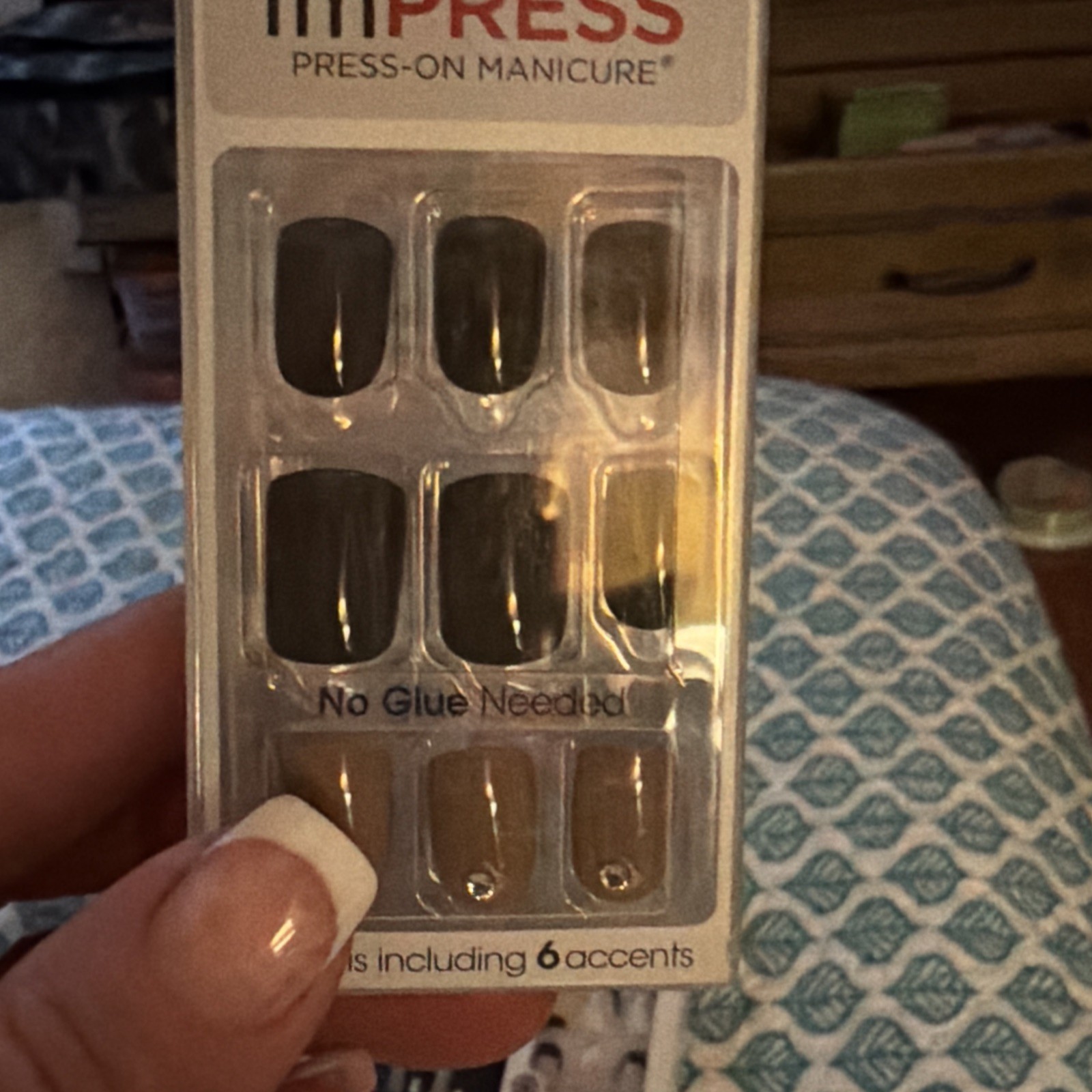 Lot of 5- Kiss ImPress Press On Manicure Nails No Glue – 30 Count ea pack (120)