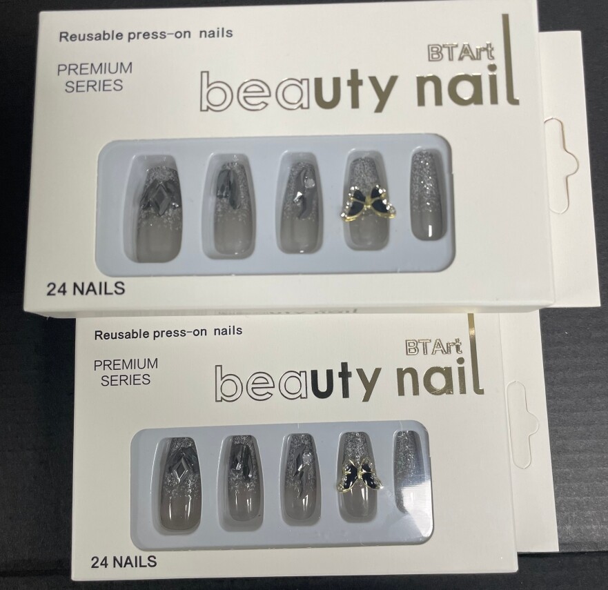 24pcs/set Wearable Glitter Fake Nails for Women Girls Press on False Nail Art