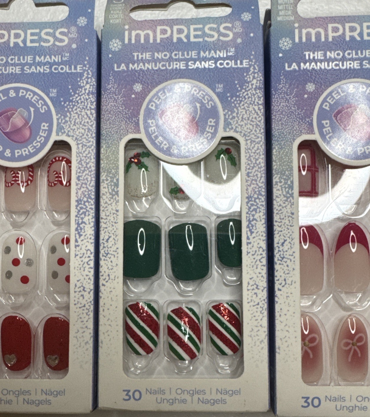 3x Kiss Peel & Press On Holiday Nails -Short/Medium – No Glue Mani
