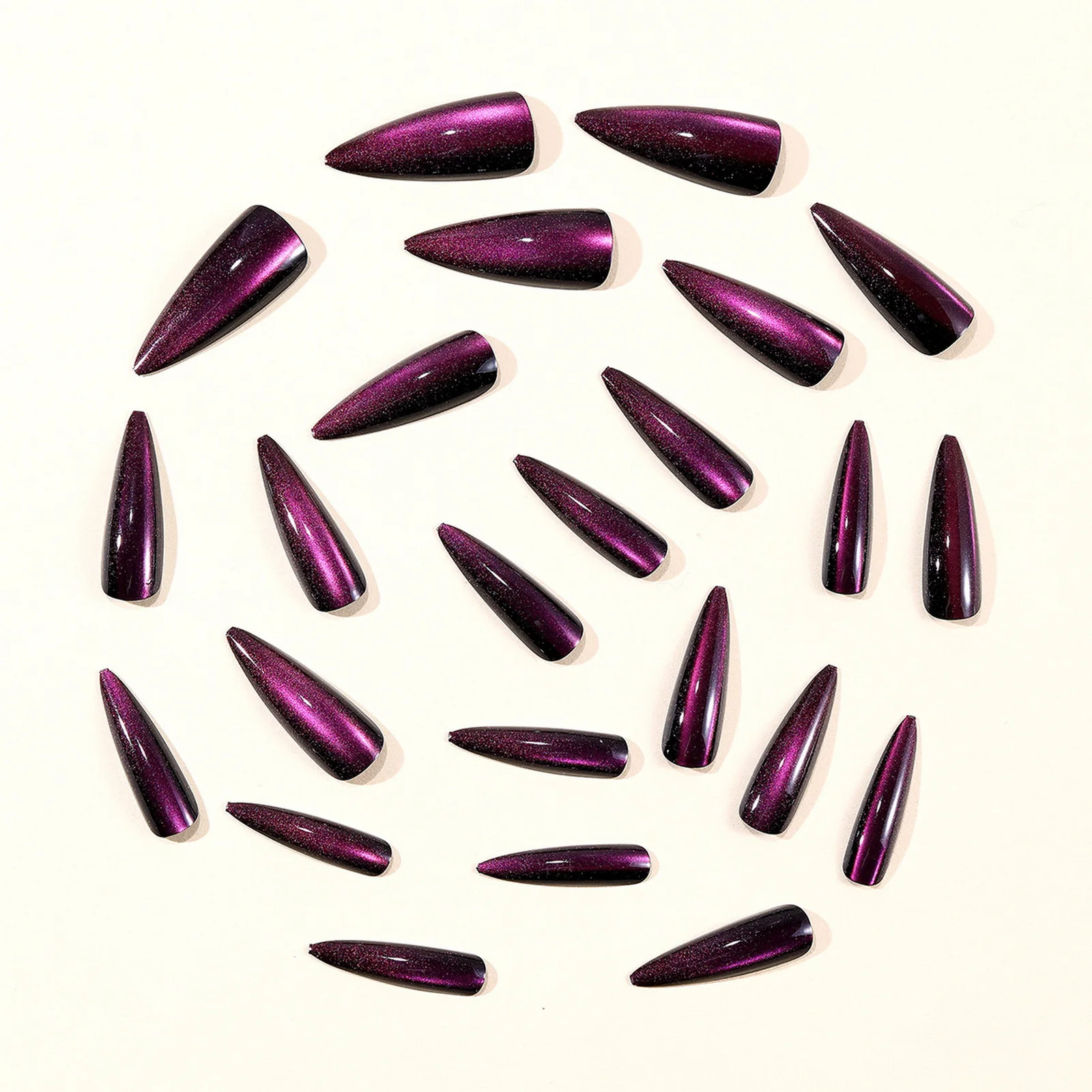 Long Pointed Cat Eye False Nails Shimmer Charm For Daily Party Wear