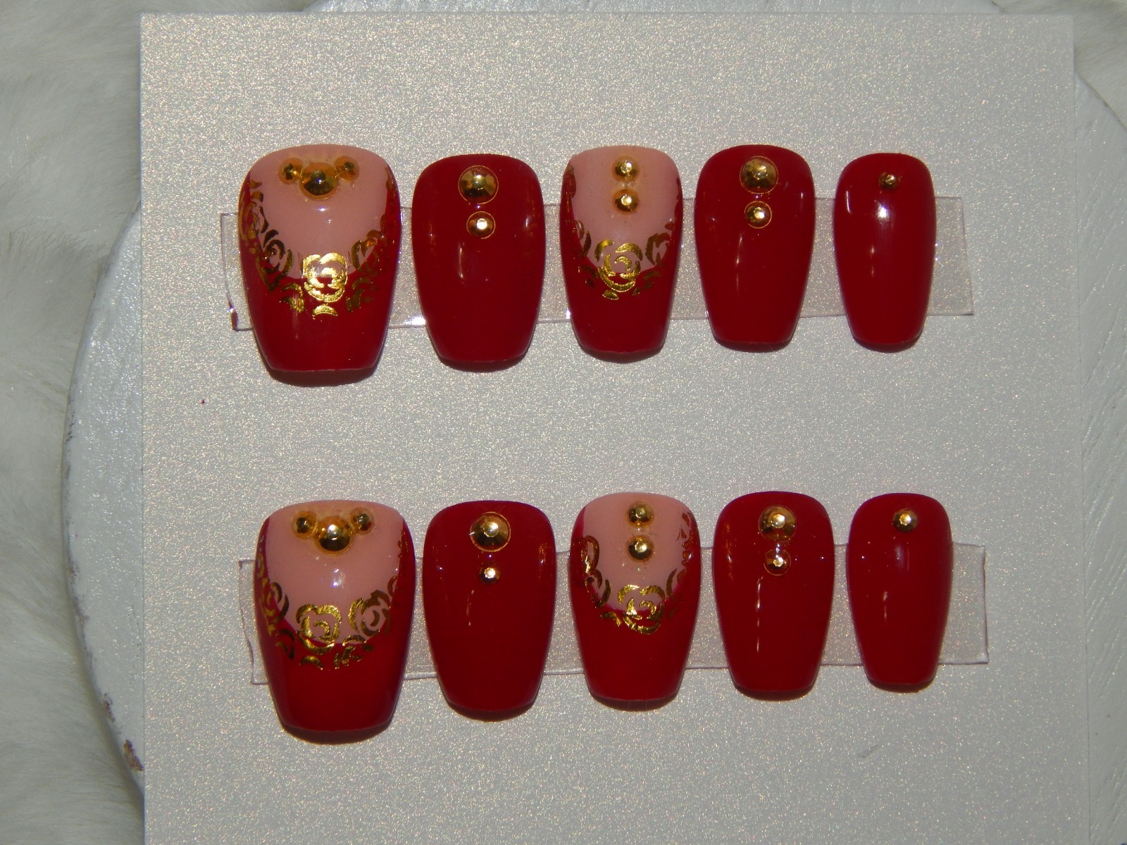 Luxury Handmade Press-On Nails I Reusable I Gold Roses & A Hint I Coffin l Short
