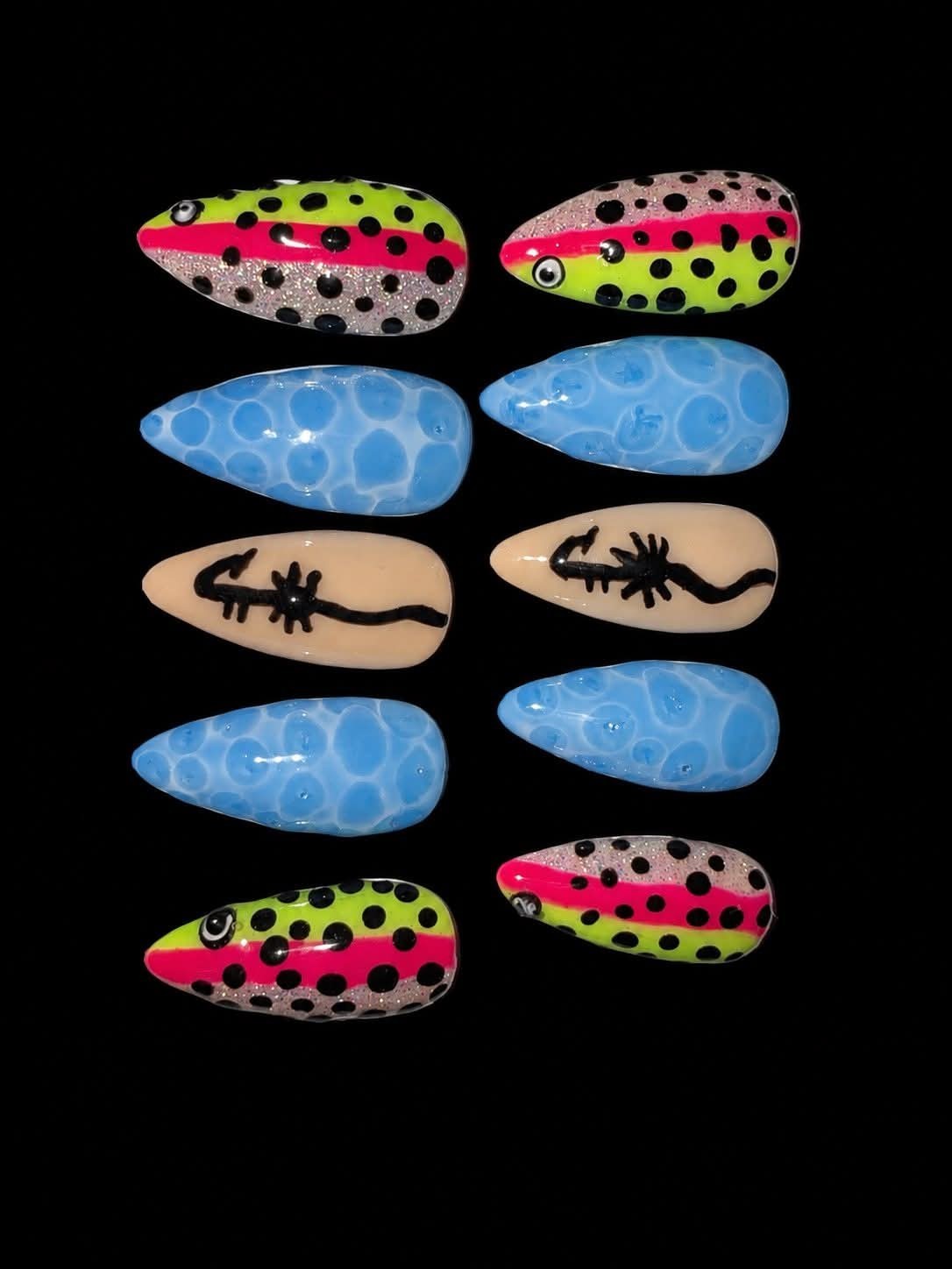 Hand Painted One-of-a-Kind Press On Nails | Custom Artificial Fingernails |…