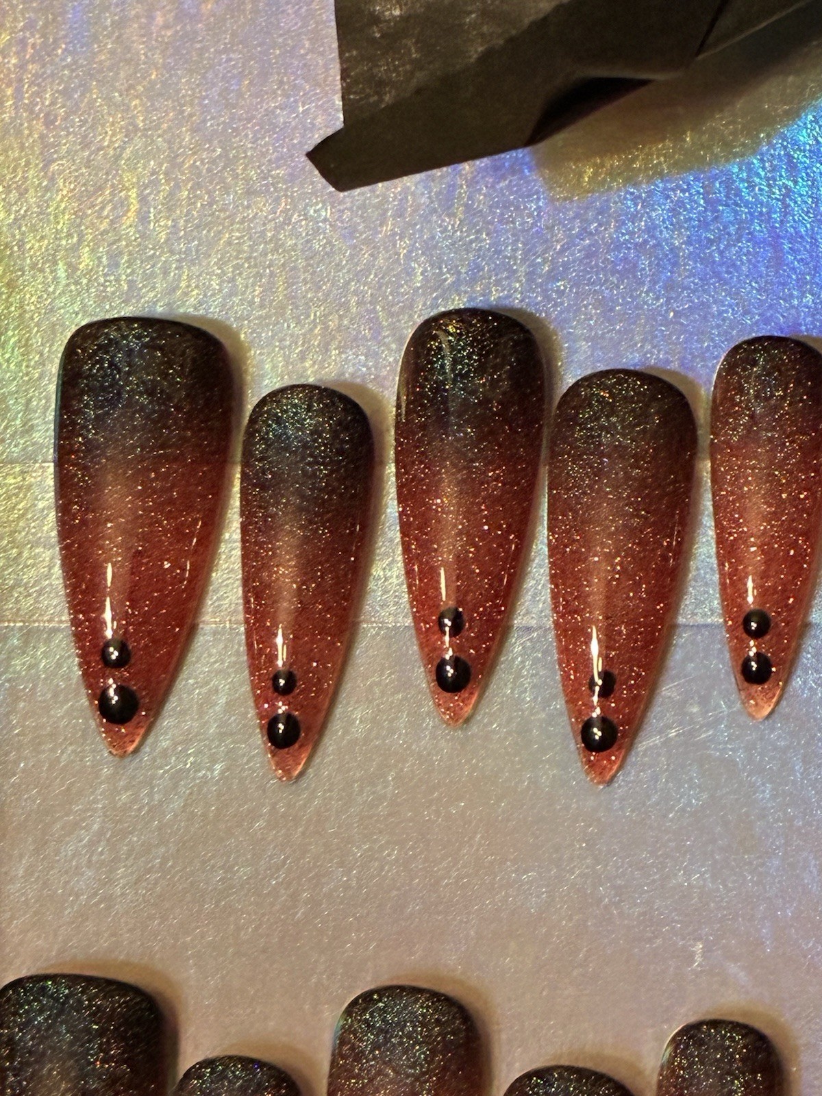 Luxury Designer Stiletto Pink Fade – Dark Glitter 2 Dots Press On Nails Gift Set