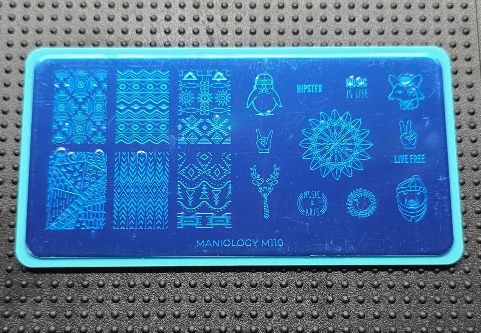 Maniology M107 Bundle Monster Festive Collection Pattern Nail Stamp plate HTF