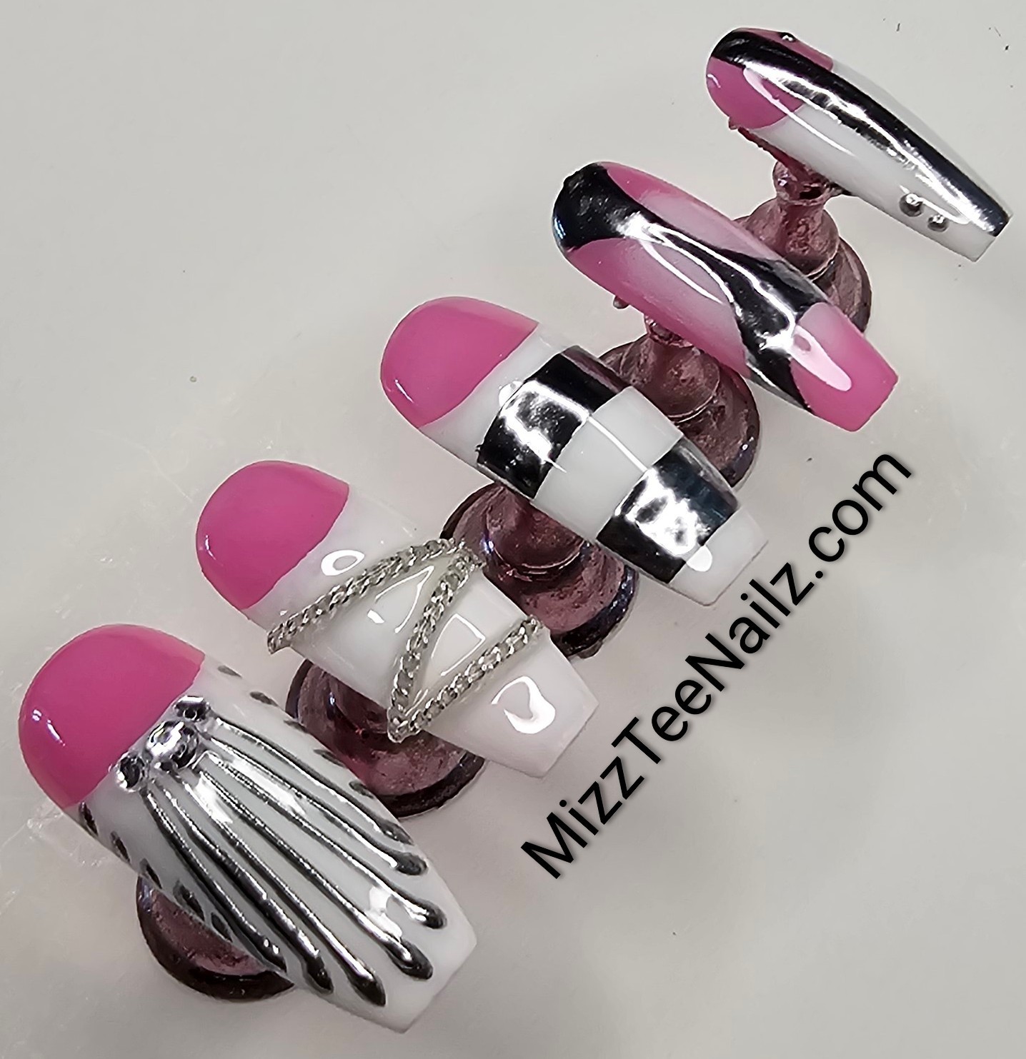 Press-On Nail Set #97: Alt Gurl 2