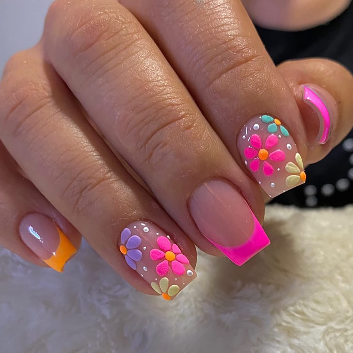 24-Pack Short Square French Tip Fake Nails – Glossy Nude Pink with Flowers