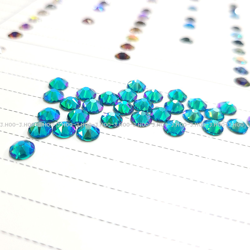 Swarovski 2088 – Flat Back-Blue Zircon Shimmer F