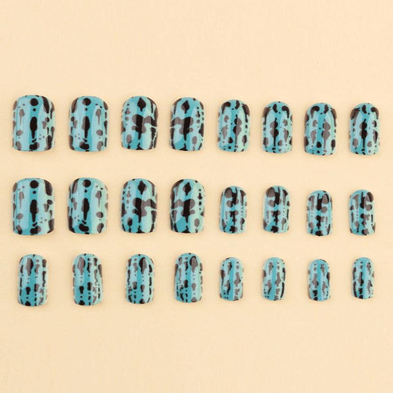 48P Short Square Press on Nails, Green Black Frog Spot Animal Fake Nails