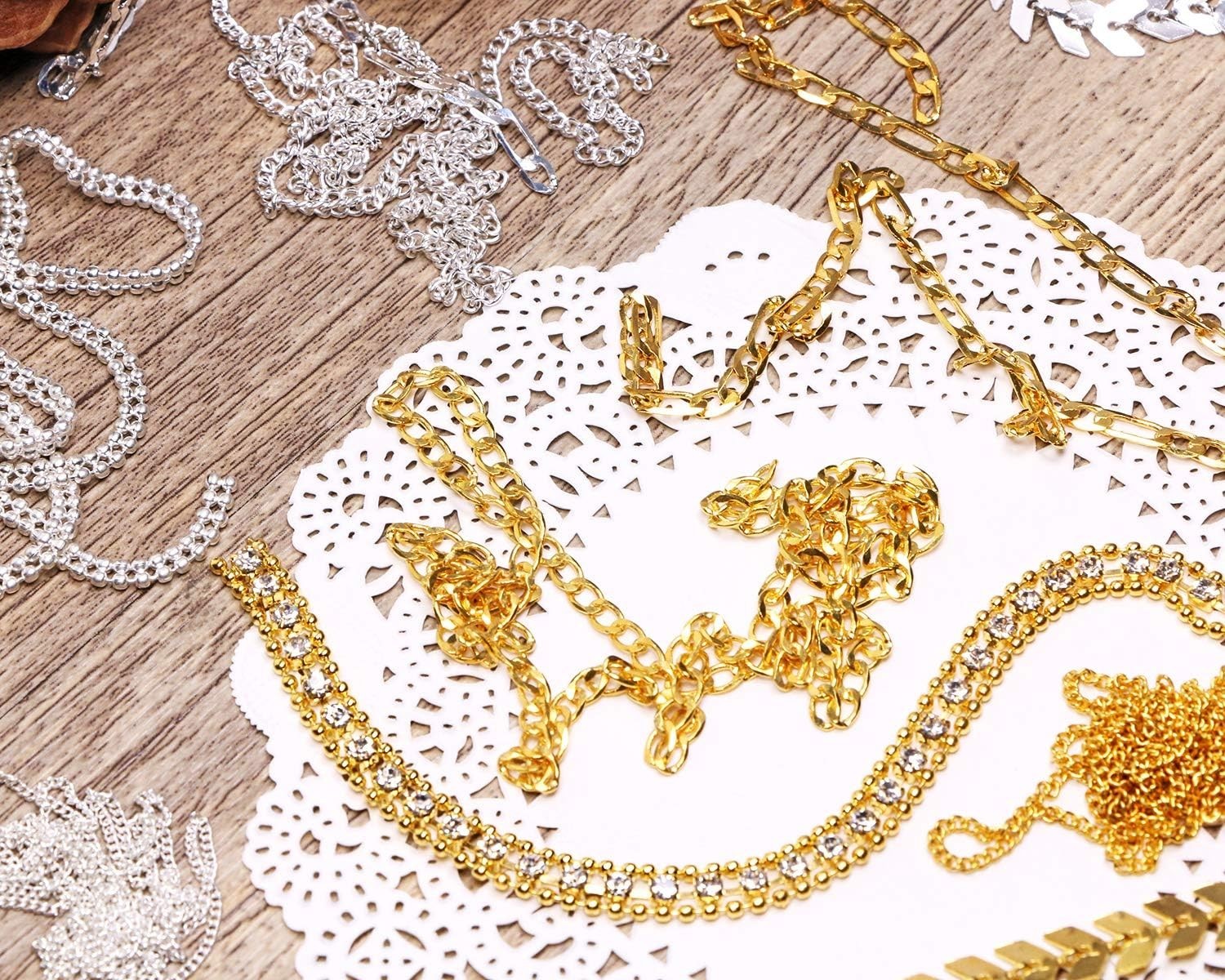 Elegant 3D Nail Chains with Beads and Rhinestones – Perfect for DIY Enthusiasts