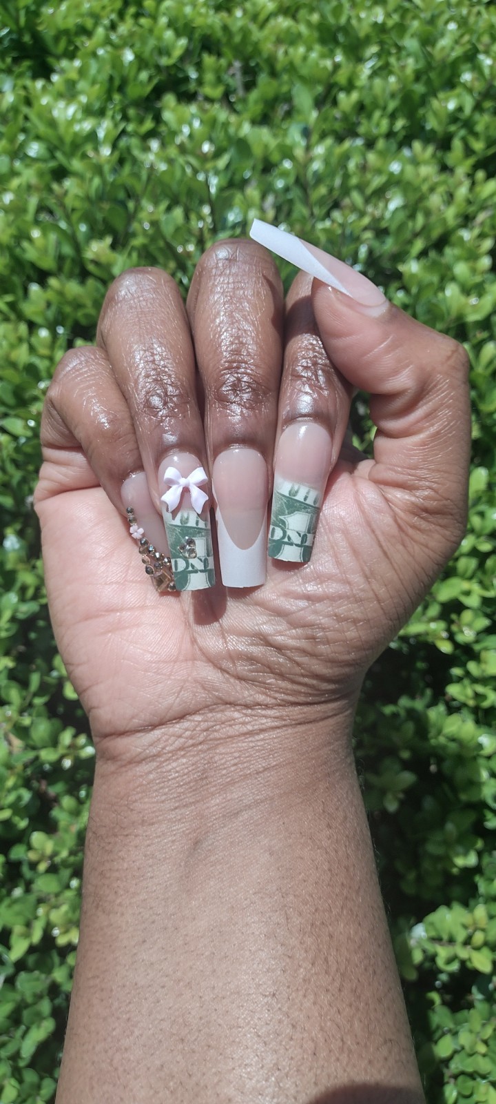 Money Bling & Bows Press On Nails Glue Included