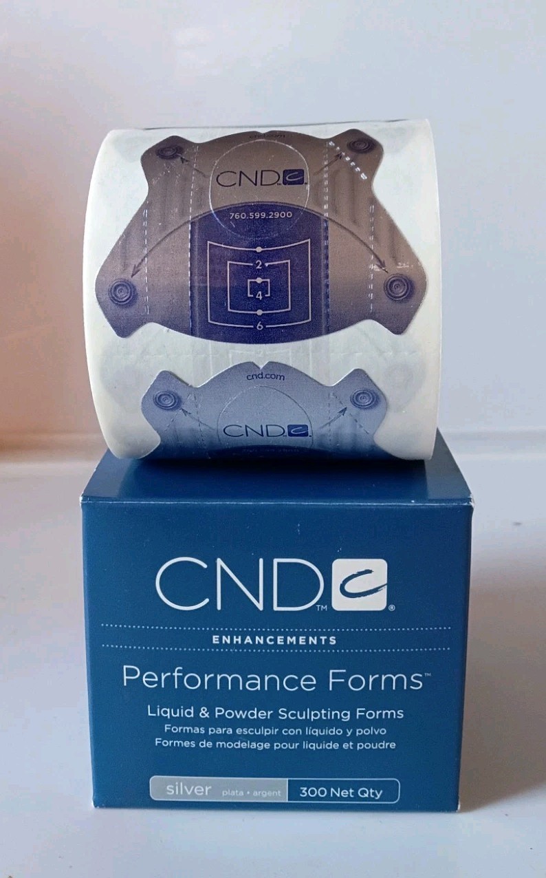 CND Performance Nail Forms 300 Count – Silver