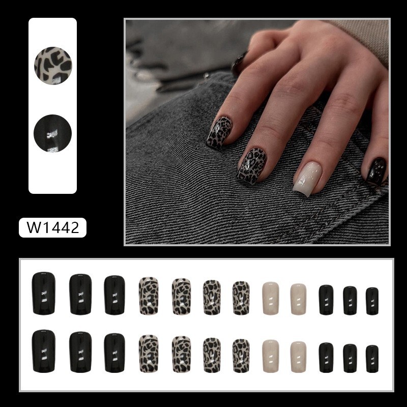 24pcs Gilding Leopard Print Black Beige Ins press on Nails, Medium Almond Shape