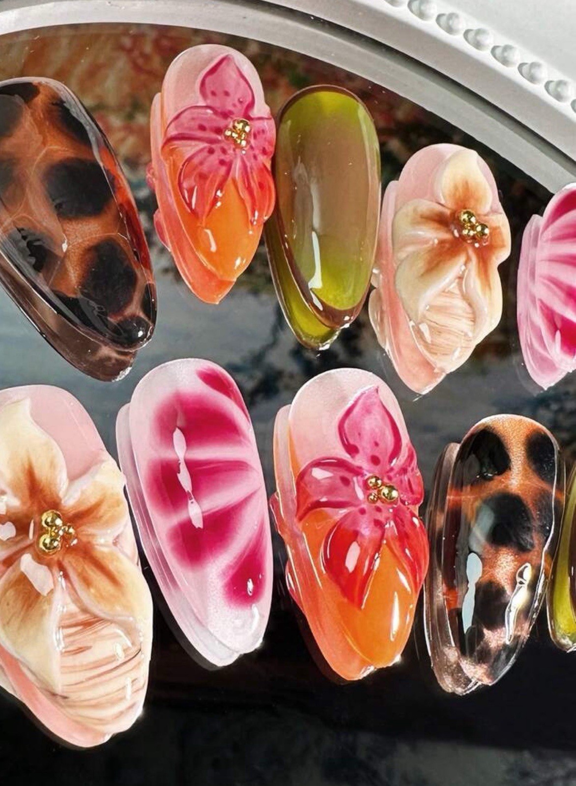 ENEN Medium Almond 3D Floral Press-On Nails Full Cover Self-Adhesive Set