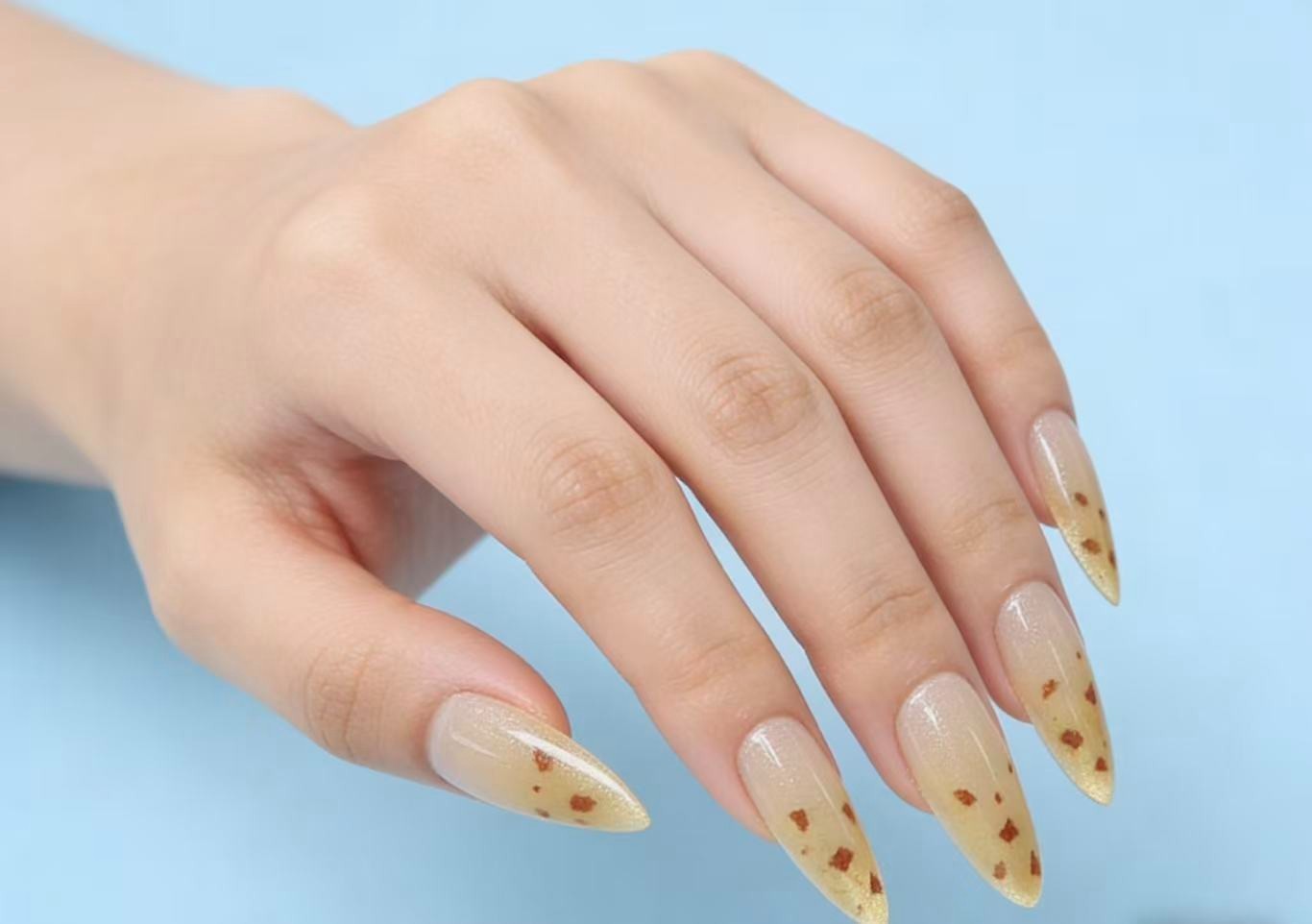 Amber Press-on Nails 10pcs Brand New Free Shipping