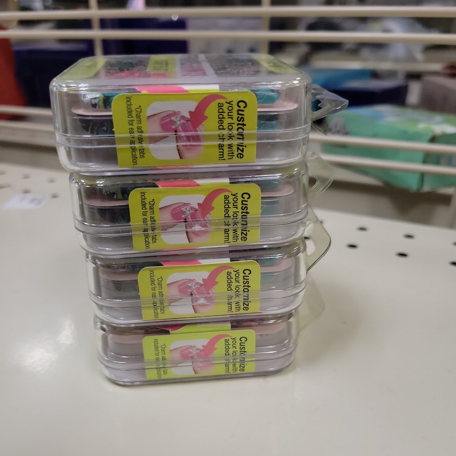 Pack of 4 Prints Street Beat Press-On Nails, Medium Length
