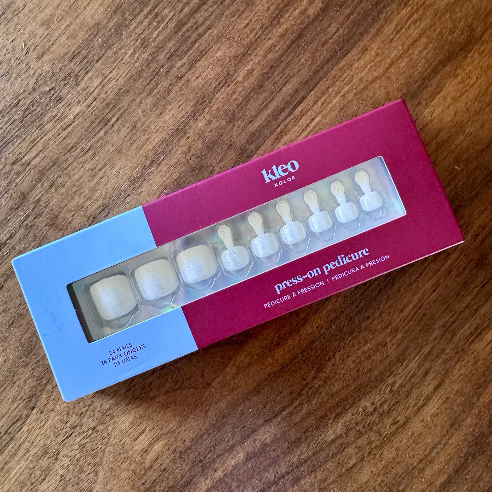 NEW Kleo Kolor Press-On Gel Pedicure Square Toe Nails 24 Pack In The Air Glitter