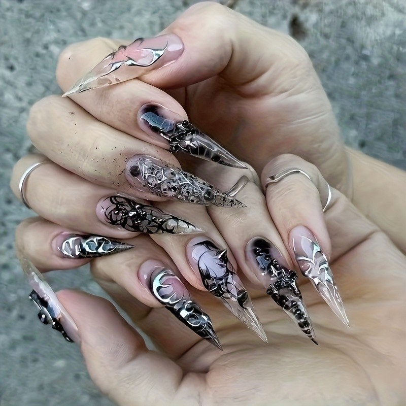 48pcs Edgy Black Thorn Decor Press On Nails Punk Gothic Long Stiletto Fake Nails