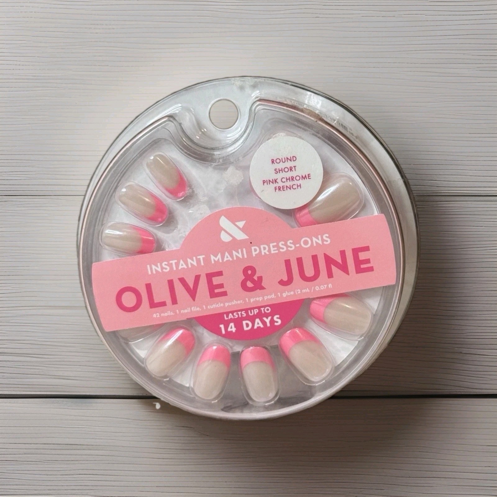 Olive & June Press On Nails Pink Chrome French Short Glossy Glue On Manicure Set