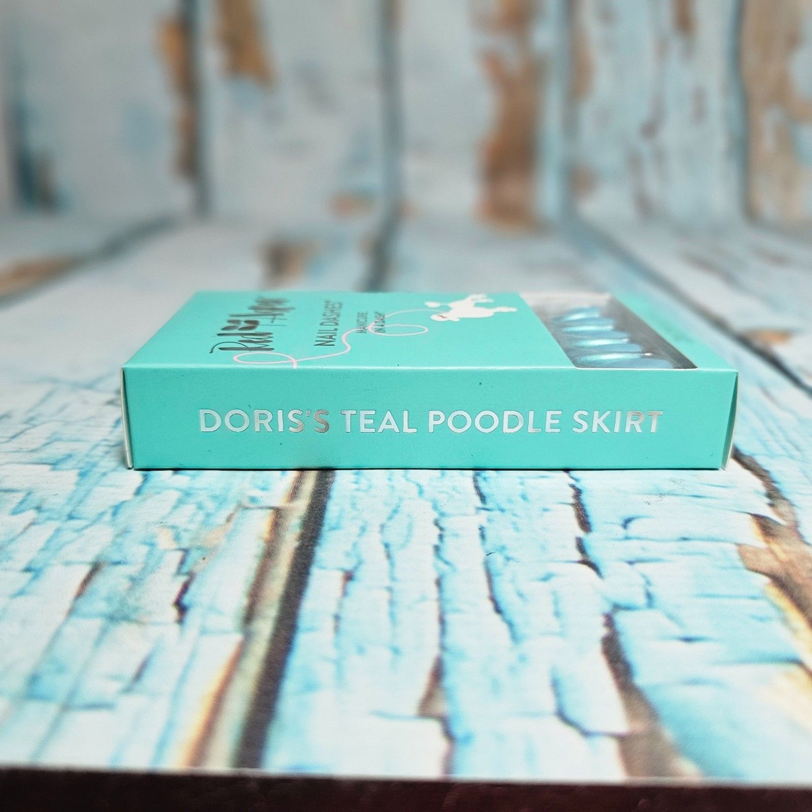 Red Aspen Doris’s Teal Poodle Skirt Medium Almond Nail Dashes Press On Nails