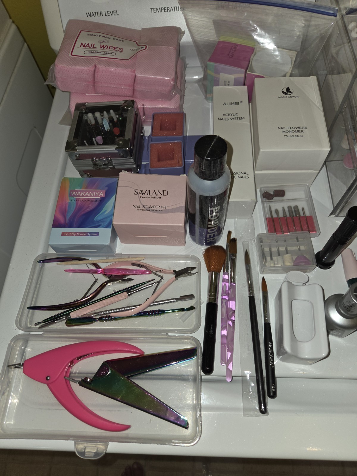 Complete Beginners Nail Salon Set. Everything A New Nail Technician Could Want.
