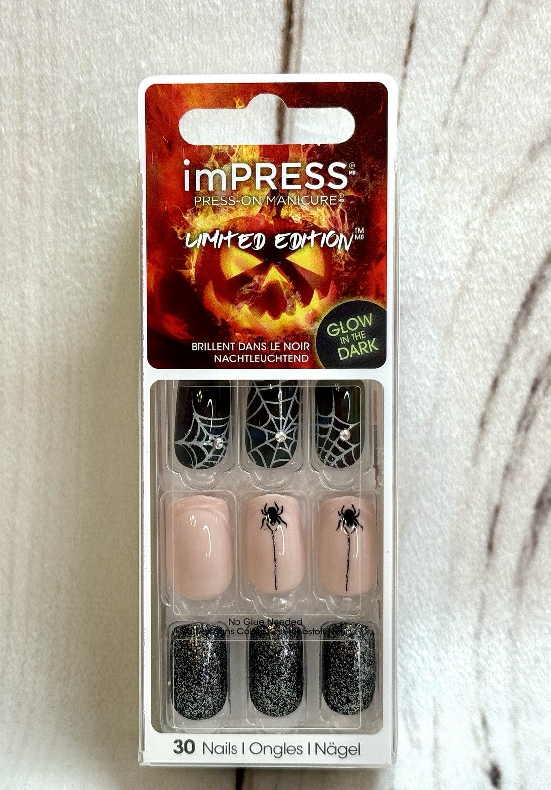 KISS ImPress Glow In The Dark Press-On Nails Halloween Ltd Edition “I See You”