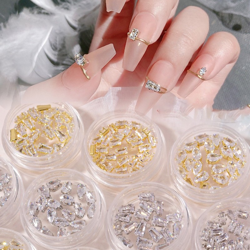 20 Count 3D Crystal Rhinestones Nail Art Gemstones Set Shining Small Gem Stones