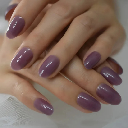 24 Short Press on nails kit w glue Purpe jelly grape oval almond medium
