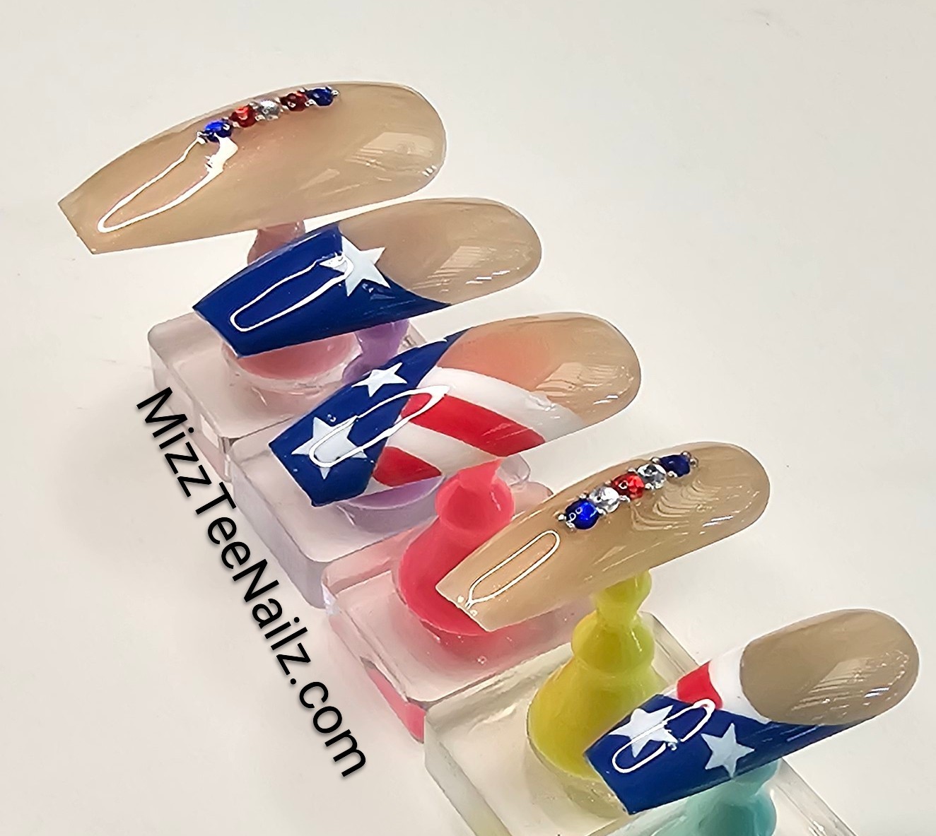 Press-On Nail Set # 109: ‘Merica