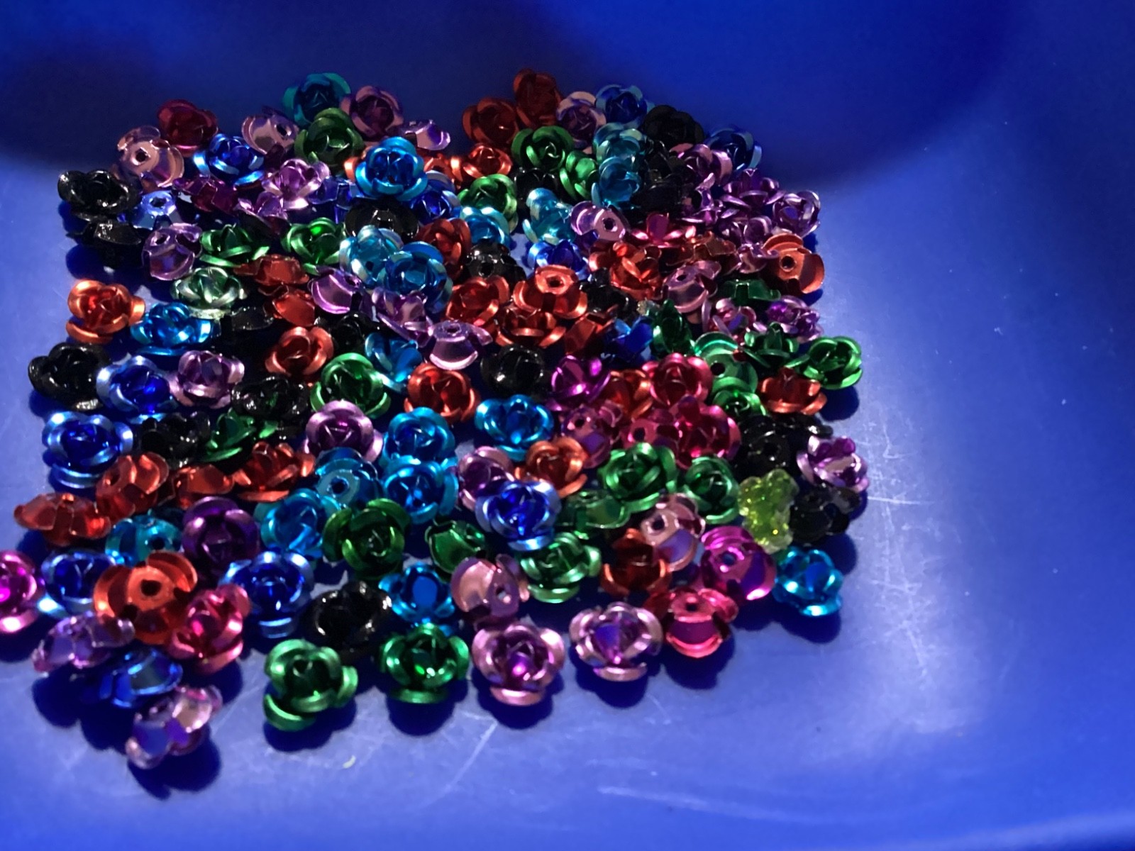 25 pcs Mixed Color Aluminum Rose Flower Tiny nail art