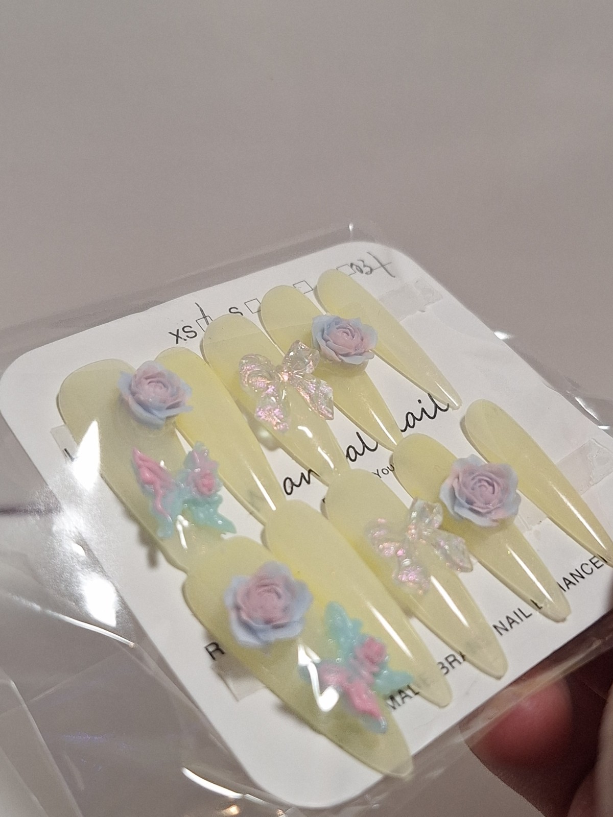 XS Press-On Nails Yellow Pink Blue Purple 3D Shiny Stiletto Flower Butterfly