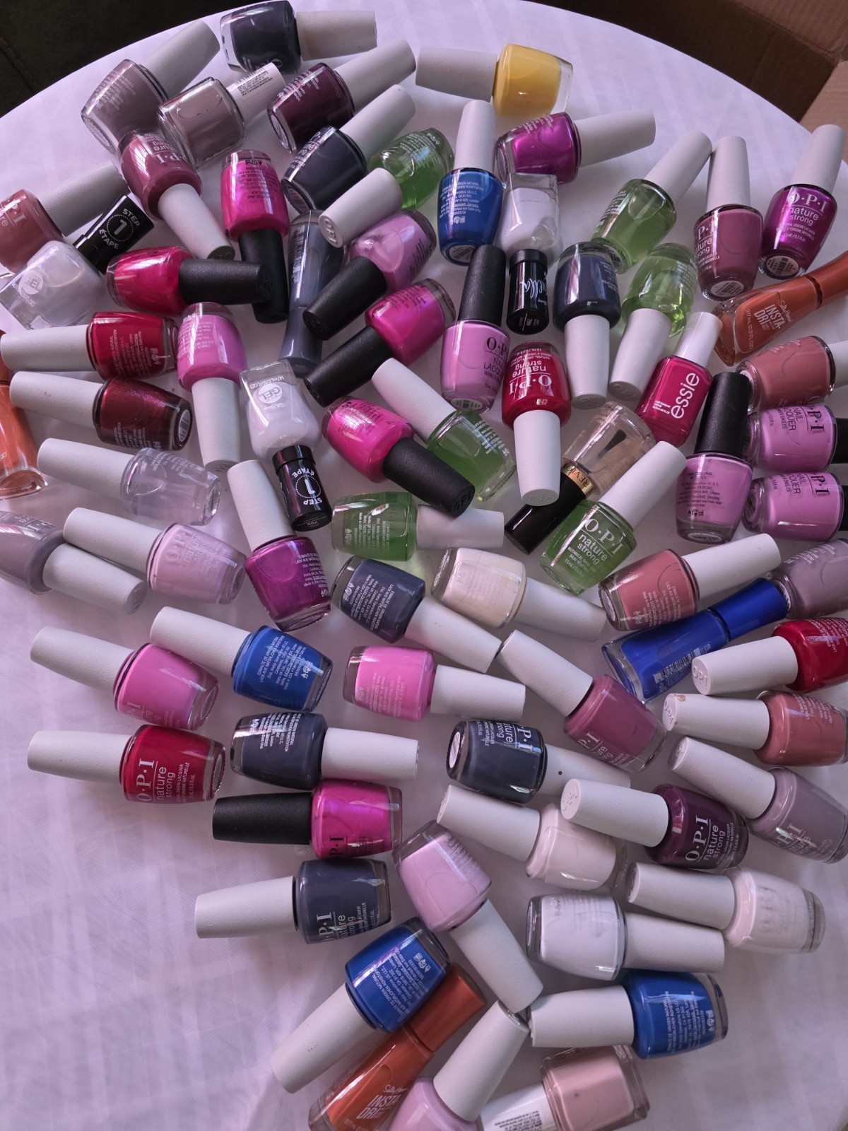 OPI NAIL POLISH, LOT OF 100 PIECES