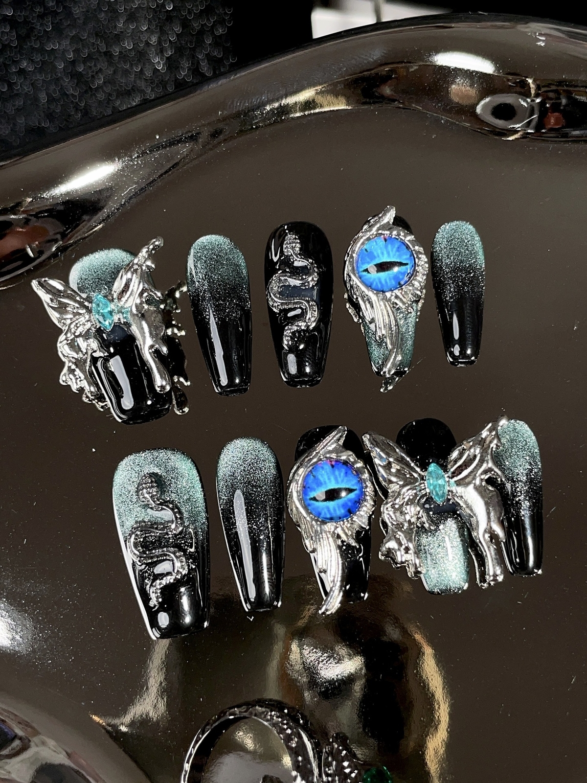 Pure hand-worn nail patch finished metal butterfly fake nails removable