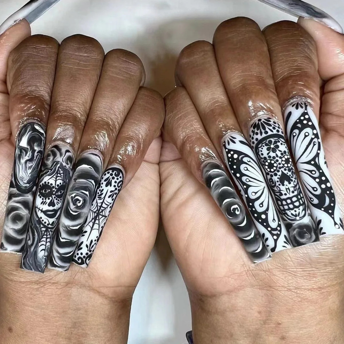 24pcs Halloween Gothic 3D Spider Skull Coffin Press On Nails