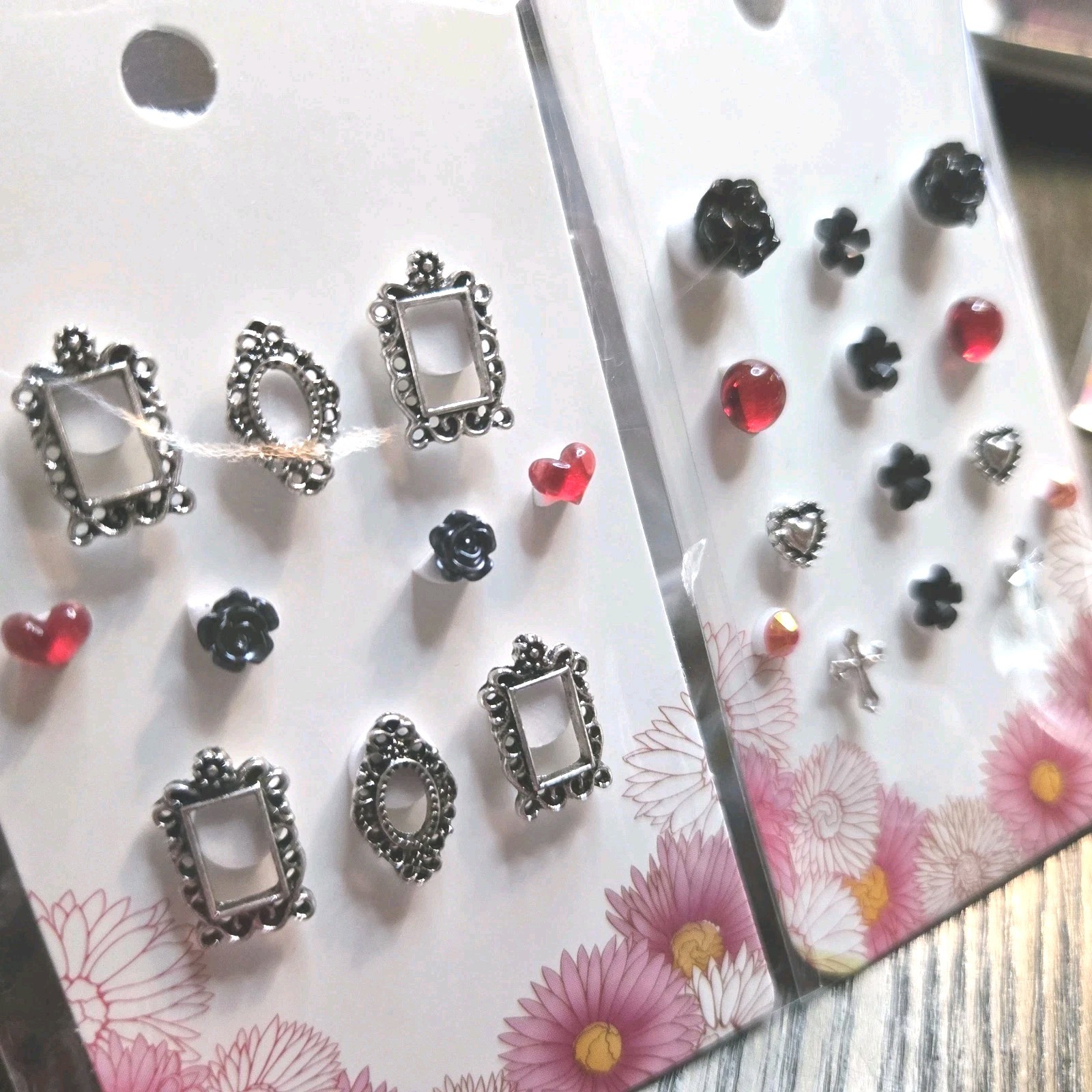 2 Sets 24 Pcs 3D Nail Art Charms Silver Frames Hearts Cross Black Roses Red Gems