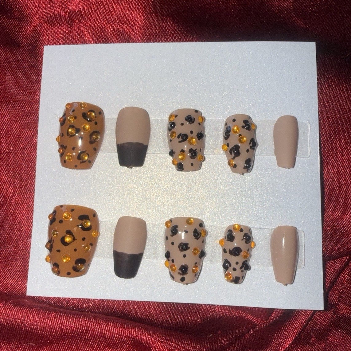 Square Medium Pre-Designed Press-On Nails Beige Brown Black Gold Shiny Leopard