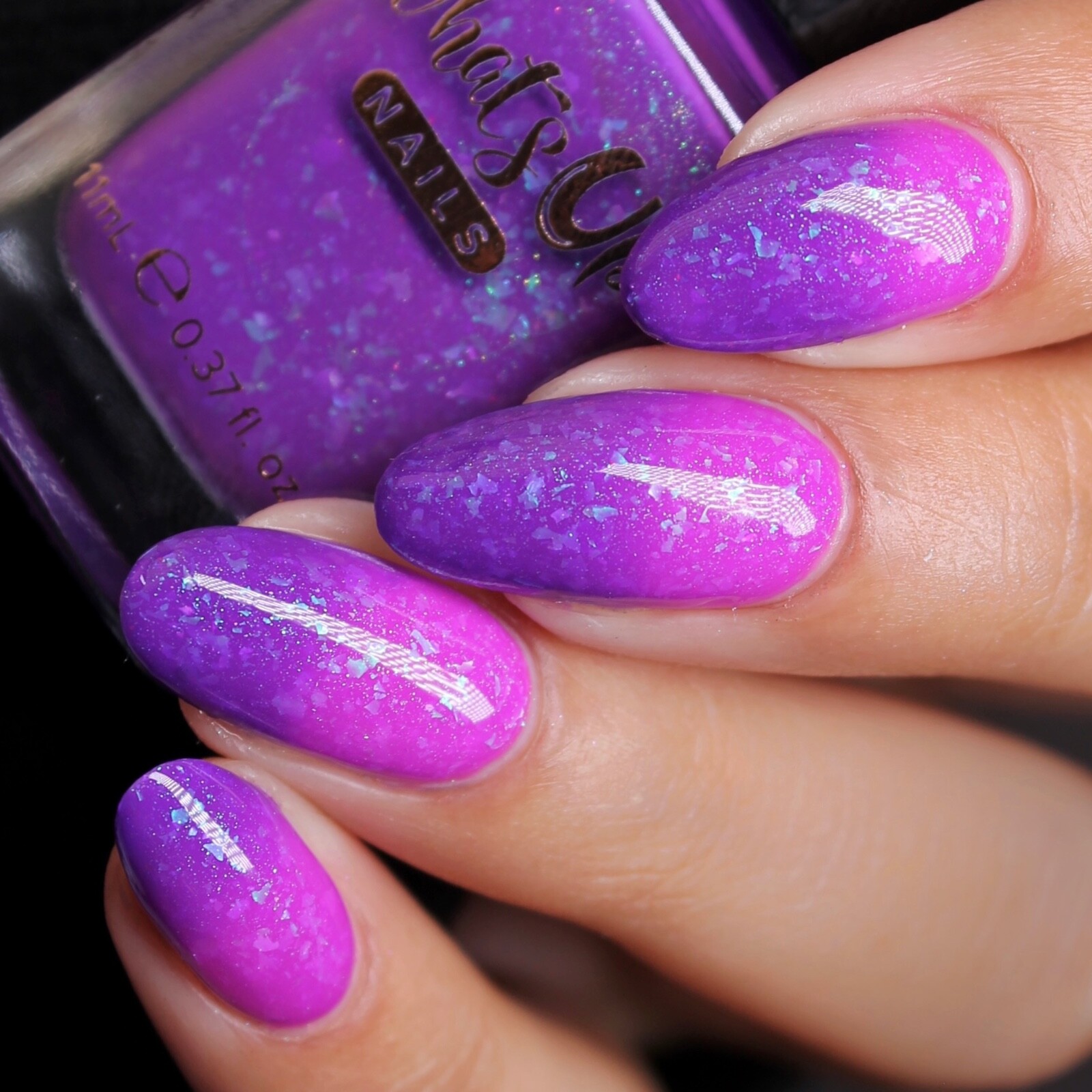 Temperamental Iris Regular Polish (Thermal Purple/Pink) Nail Polish for Nail Art