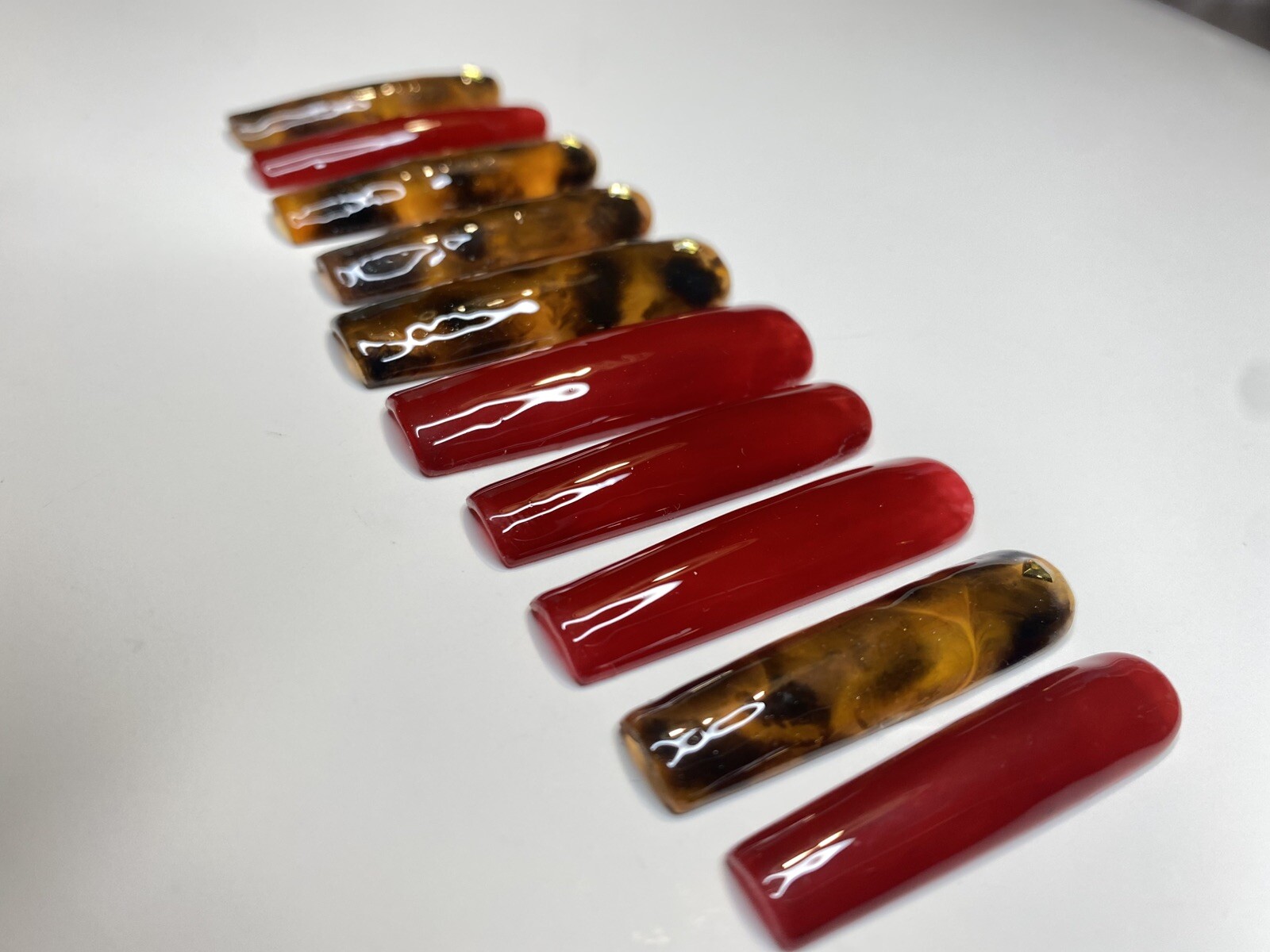 10 Pcs MEDIUM Personally Styled Press on Nails 15468