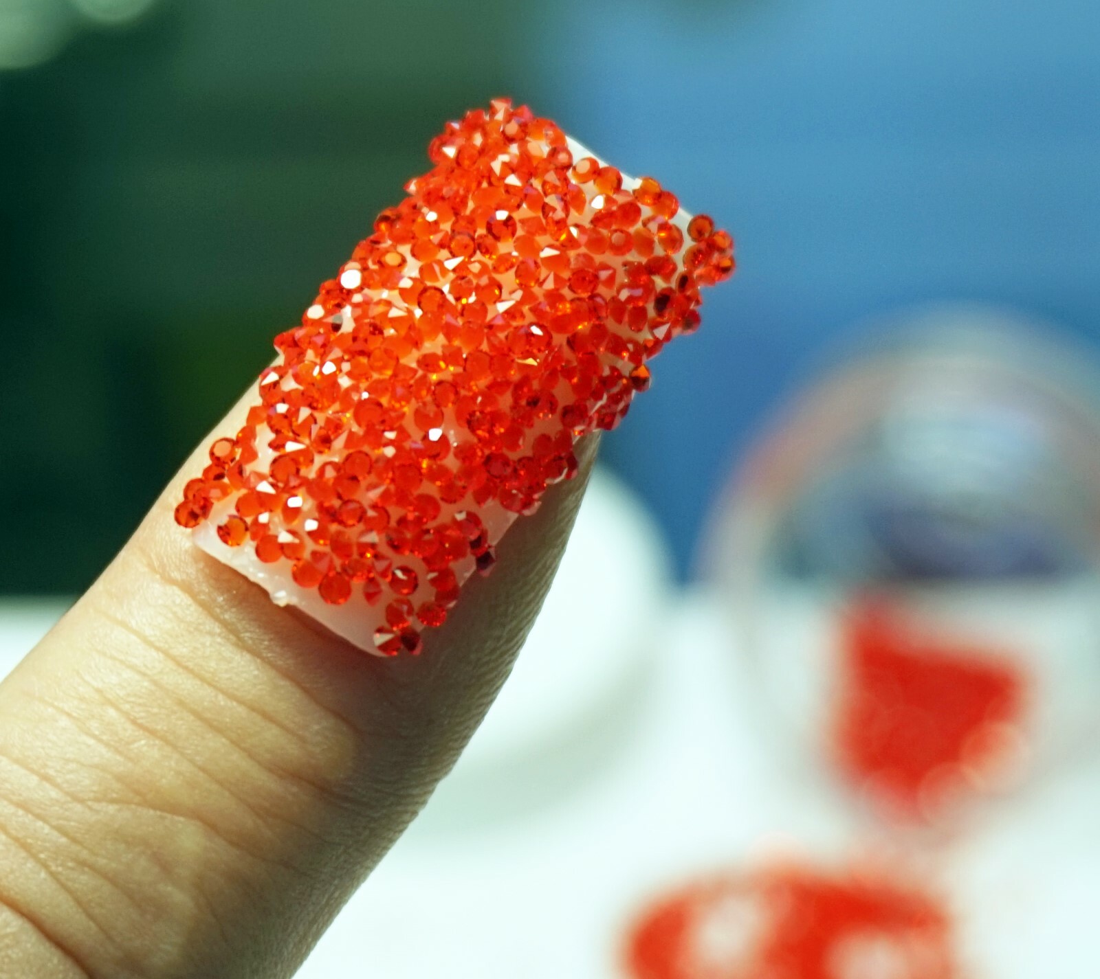 RED PREMIUM CRYSTALS FOR NAILS 1000 Pixie Crystals Nail Art Small Gift For Women